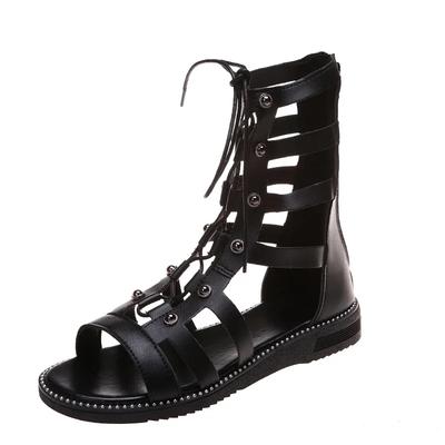 Moda Sandálias De Mulher 2025 Novas Vazadas Casuais Sandálias Femininas Biqueira Aberta Tira Cruzada Sapatos de Senhora Plataformas Verão Grande 44 Sandálias Romanas