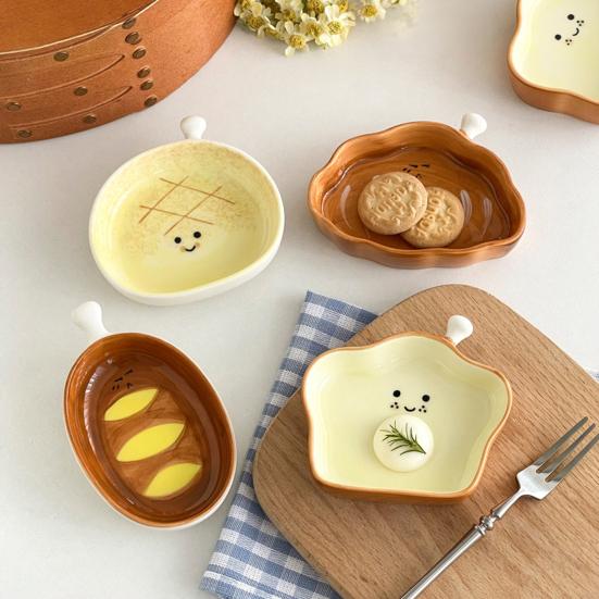 Ceramic Dipping Dish Cute Bread Shape Small Sauce Plate for Sushi Hot Pot Snacks Microwave Dishwasher Safe Snack Plate for Home Party Restaurant