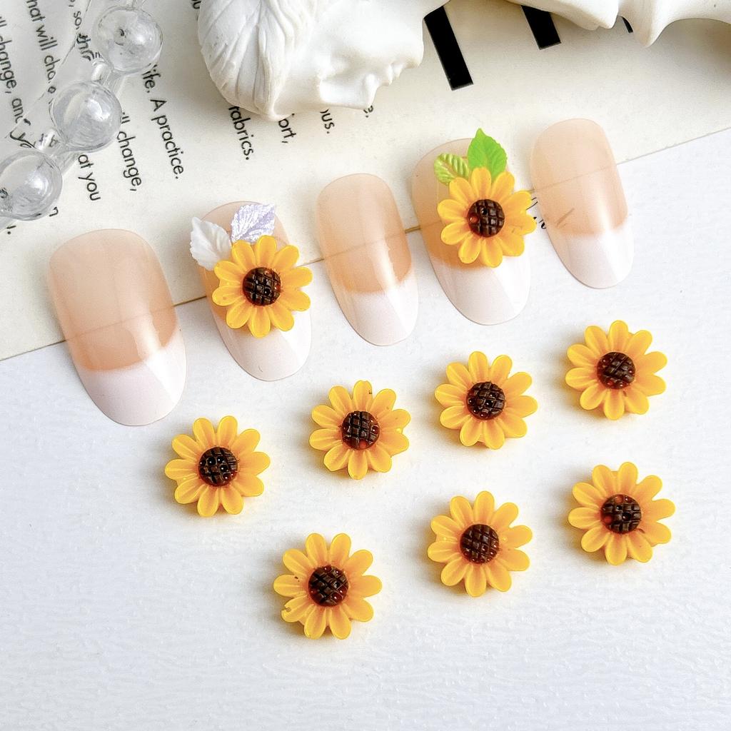New Sunflower Nail Art Decorations Flat Bottom Realistic Mini Nail Decorations Handmade DIY Hair Clips Earrings Accessories