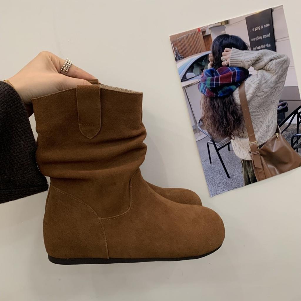 Retro pleated Maillard short boots, new casual and thin short tube inner heightening stacking boots, Martin boots