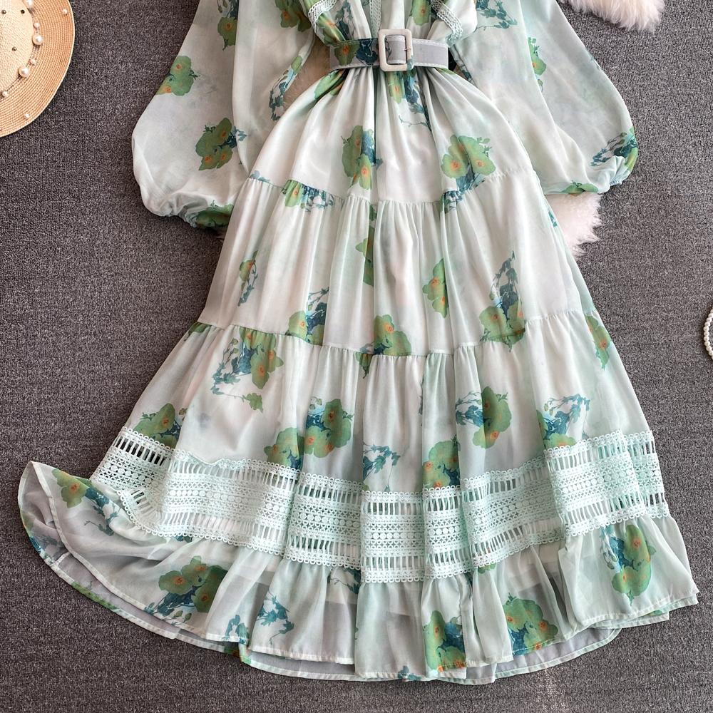 Осеннее винтажное женское длинное платье в стиле пэчворк с цветочным принтом — фото 22