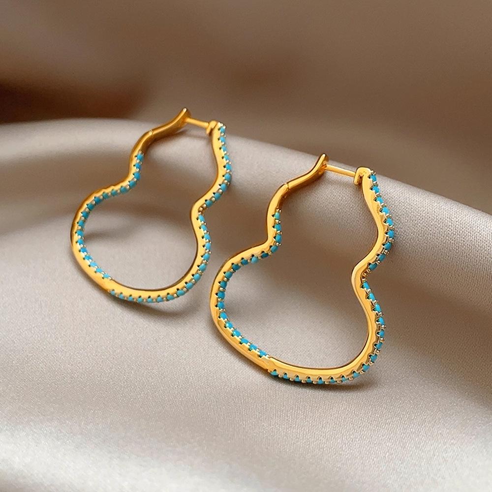 Raffinati Orecchini a Bottone Quadrifoglio Turchese e Cristallo - Elegante Design Geometrico di Alta Gamma per Donna