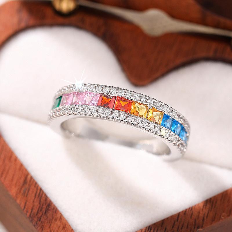 New Color Zirconia Ring for Women - Unique and Exquisite Handpiece - Light Luxury Finger Ring
