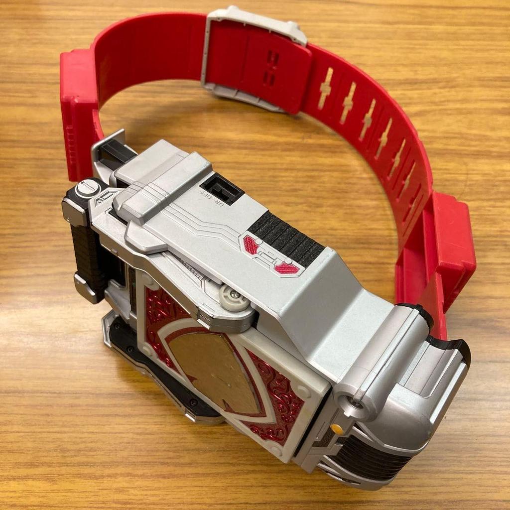 Used Kamen Rider Blade Transformation Belt Bray Buckle & Seken DX Bray Rouser Rouse Card Missing Item At the Time