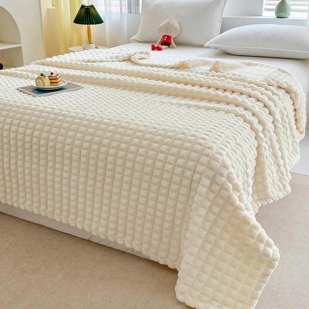 Durable Solid Color Flannel Blanket Comfortable Warm Sofa Blanket Thickened Soft Office Nap Blanket Home