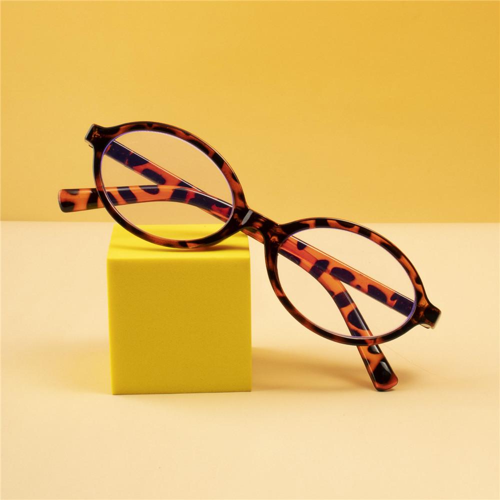 

Trendy Compact Oval Reading Eyeglasses Male Female Ultralight Far Sight Glasses Unisex Stylish Presbyopia Prescriptions C1