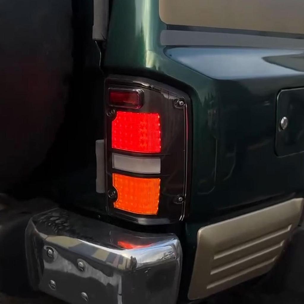 LED Tail Light Assembly with Turn Signal and Brake for 1987-1997 PATROL Y60