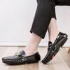 2025 Autumn Doudou Shoes Men's Glossy Men's Loafers Breathable Soft Sole British Casual Shoes Foreign Trade Large Size Leather Shoes