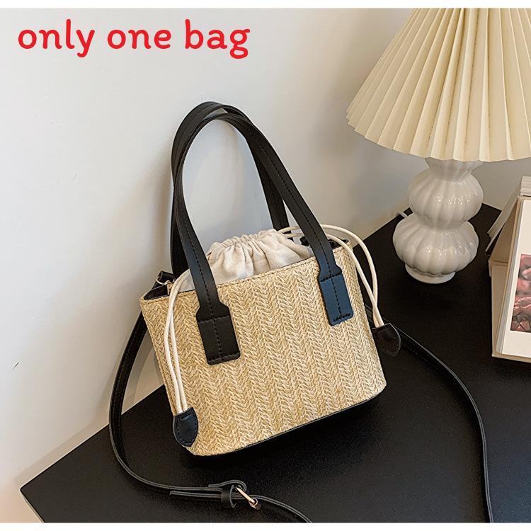 

Summer Korean Woven Handbag With Pu Material For Casual Vacation Women Black