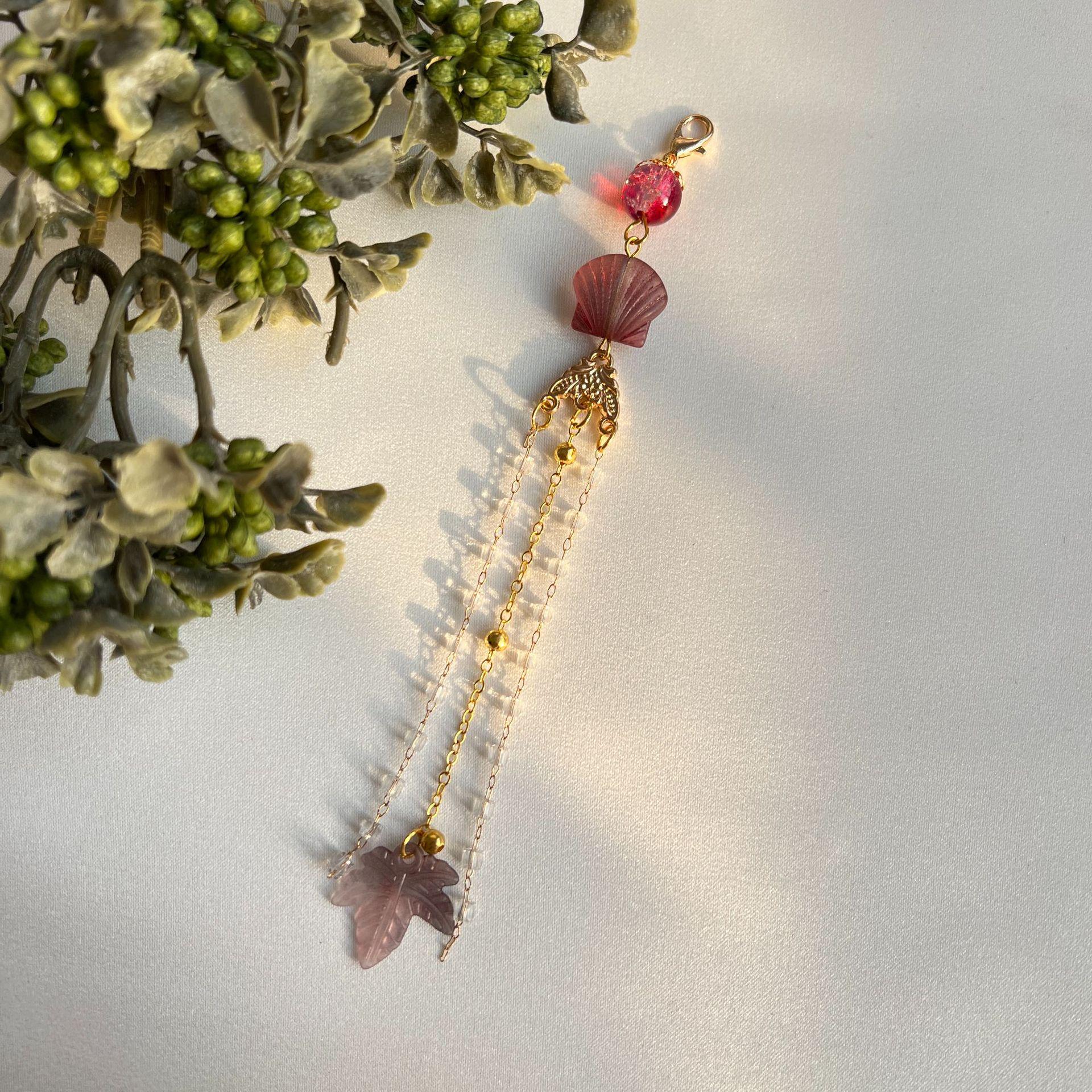 Gradient Shell Tassel Hair Brooch - Handcrafted Hanfu Accessory красный