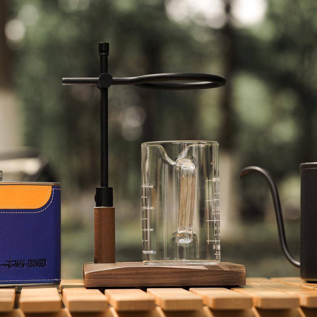 MHW-3BOMBER Solid Wood Base Adjustable Filter Cup Holder Vintage Filters Rack with Leather Case Barista Tool Cafe Bar Accessorie