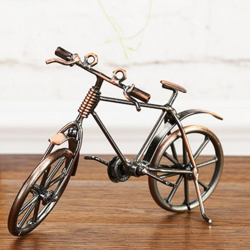 Bicycle Models Metal Crafts Vintage Home Decor Ornaments Office Desks Gadgets Creative Toys Punnk for Children Adults