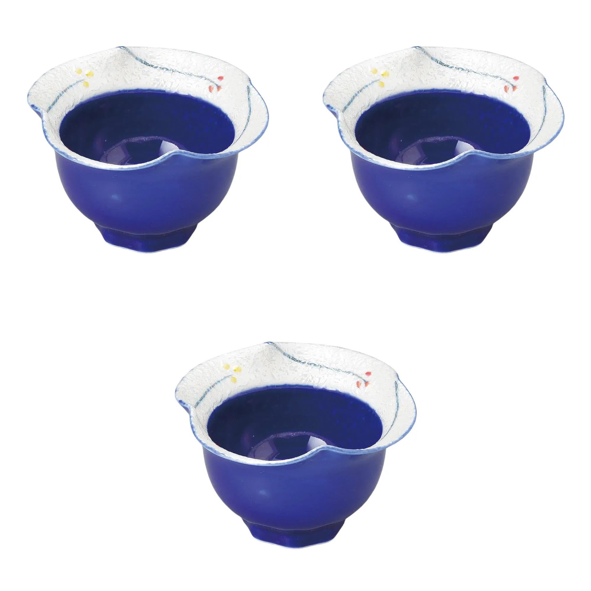 

Set of 3 Small Flower Lustre Small and Medium Plates x Arita Ware Small Plates Setomonohonpo Flower-Edged (Blue) [8.5 5cm]