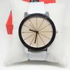 Watch Easy To Read Round Dial Alloy Case Couple Quartz Wristwatch for Festival Gift