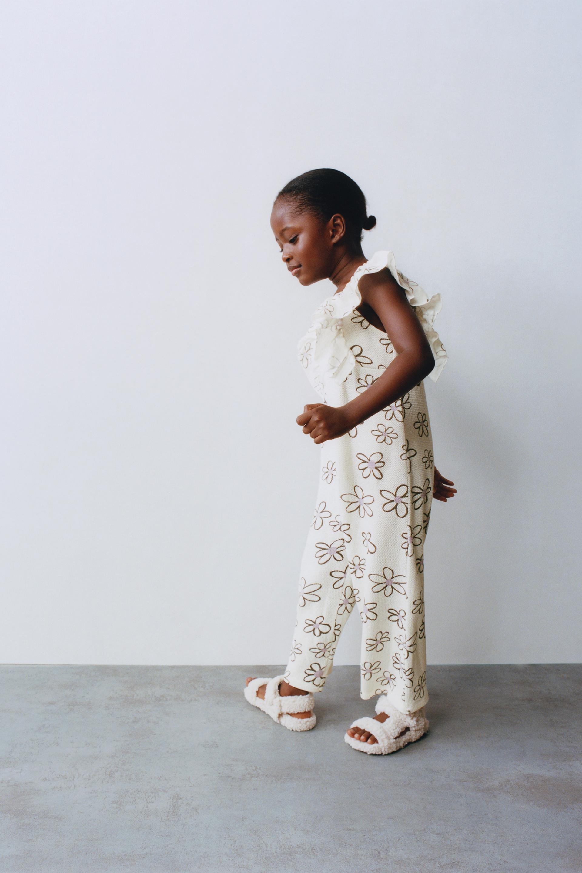 

КОНТРАСТНЫЙ КОМБИНЕЗОН В РУСТИКЕ