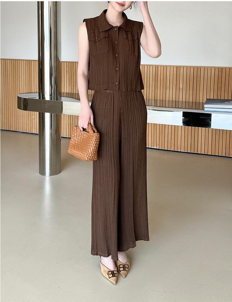 2026 Summer High-End Miyake Pleated Soft Breathable Straight-Leg Pants