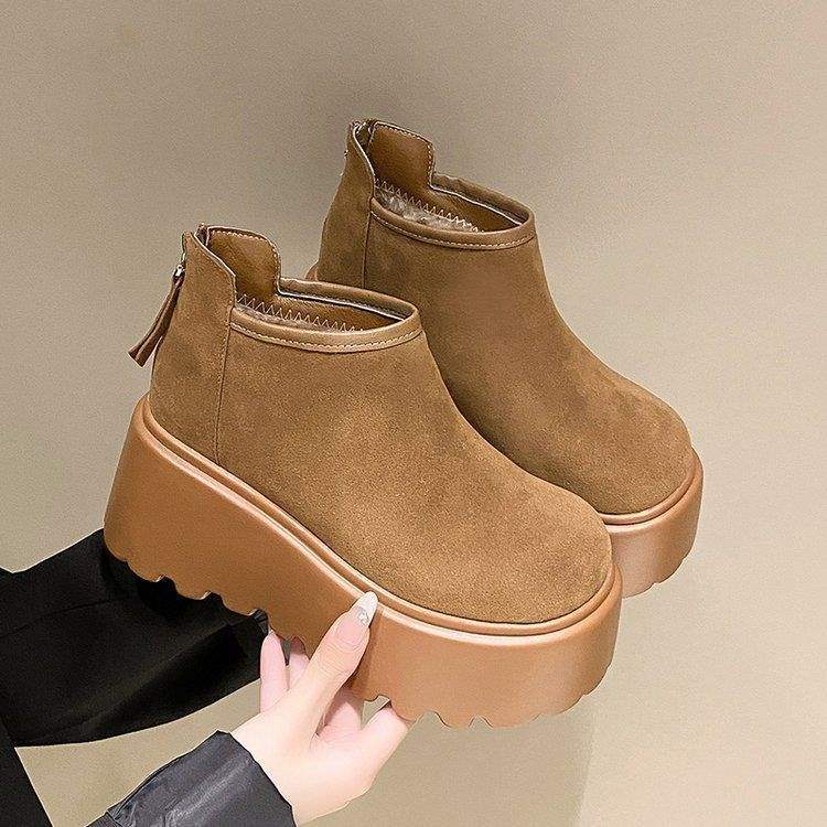 

Маленькие кожаные туфли в британском стиле женские 2025 новая осень и зима бархатные универсальные на высоком каблуке на платформе на толстой подошве увеличивающие рост лоферы 39 жёлтый