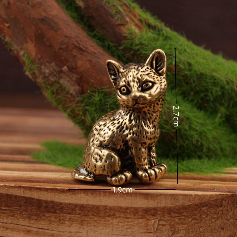 

1 Piece Animal Pussycat Figurines Brass Cute Cat Pocket Statue Vintage Small Tea Pet Ornament Miniatures Desk Decoration