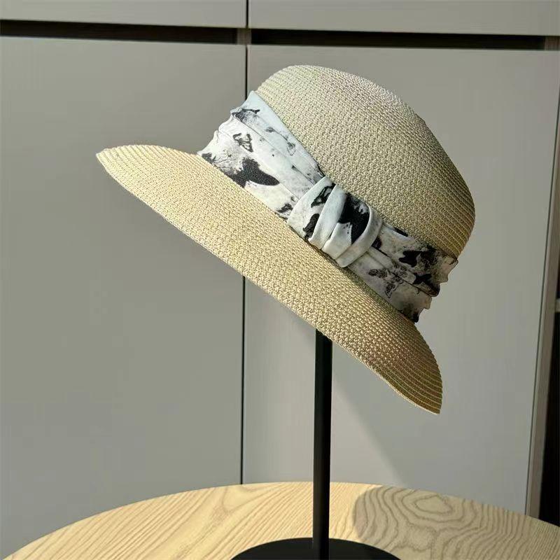 women s straw hat French Hepburn style round top new style sun protection breathable packable summer beach vacation sunshade M 56-58cm