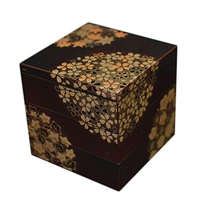 Bento Hanamaru Shunju Spring and Autumn 5 for Lacquered with Tamari Kitaichi Lacquerware Japanese-made Three-tiered Box, (Flower-shaped Pattern),