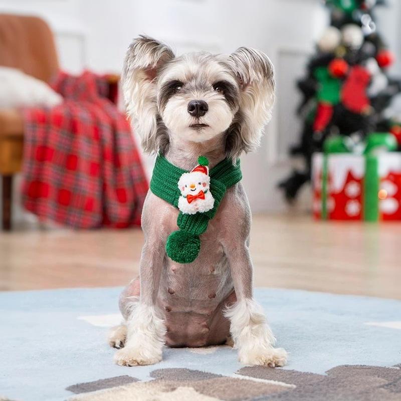 Santa Claus Dog Knitted Scarf Collar Adjustable Christmas Pet Bandana for Small Medium Large Dogs Holiday Gifts