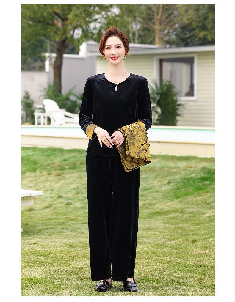 Mother's Day Spring Velvet Suit: Elegant Chinese Style Three-Piece Vest Set for Middle-Aged and Elderly Women