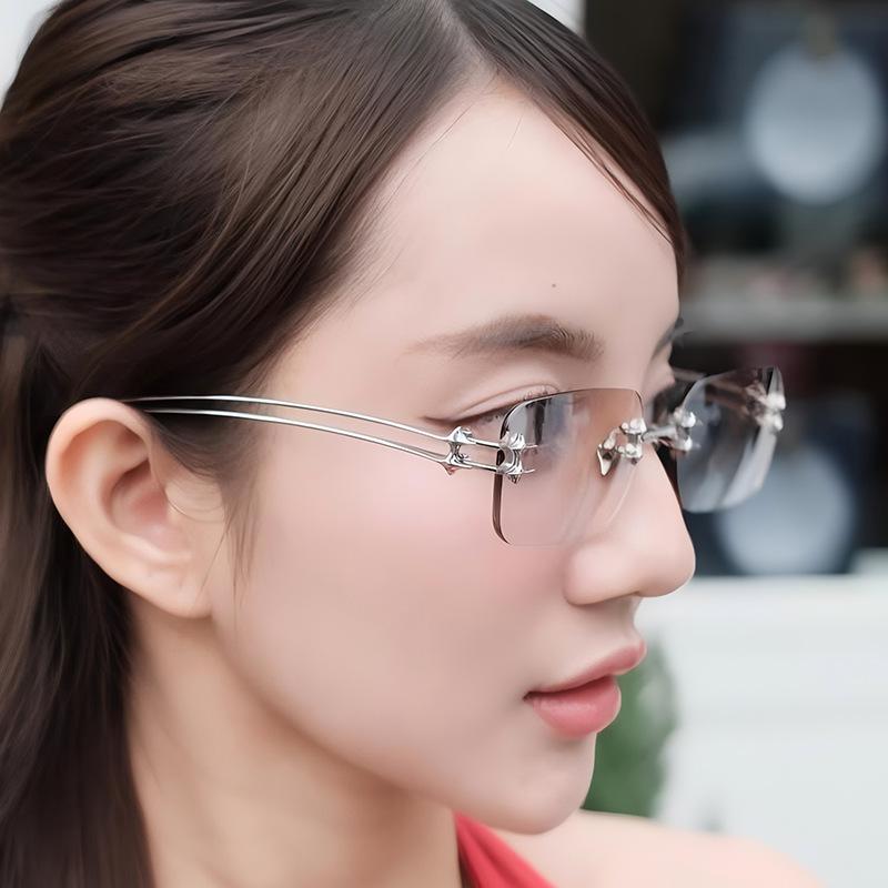 New Fashion Frameless Star  Sunglasses Trendy Sunscreen Punk Sun Glasses Personalized Photograph Tools Cat Walk Sunglasses