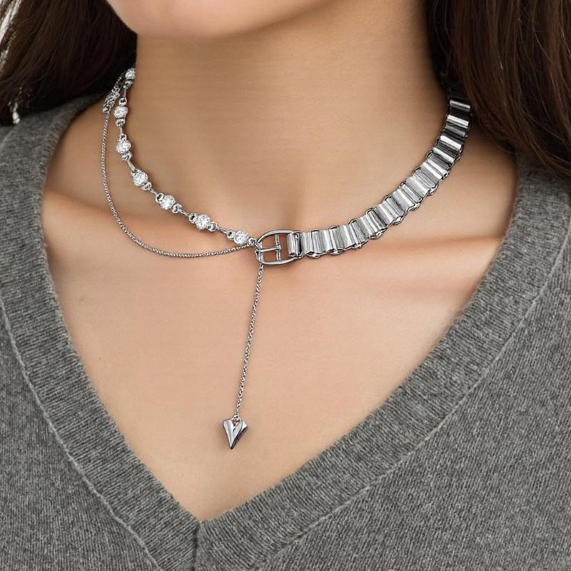 Colar Moderno com Coração e Franjas Comprimento Ajustável Corrente de Pescoço Cor Prata Gargantilha Acessório para Uso Diário