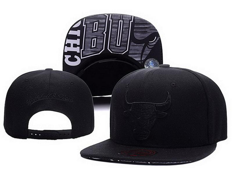 Chicago Bulls Cross Bull Embroidered Duckbill Cap, Unisex Korean Style Baseball Hat