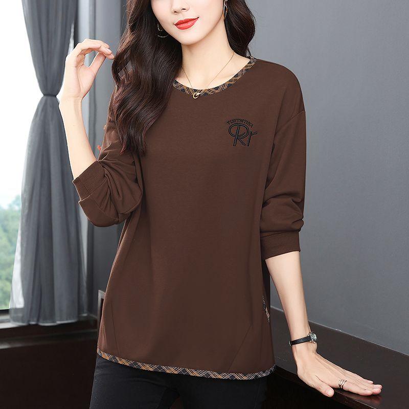 

Женская футболка средней длины с длинным рукавом, свободная, большого размера, с карманом, корейская версия, универсальная, приталенная, весна-осень, базовая футболка для полных 5XL коричневый