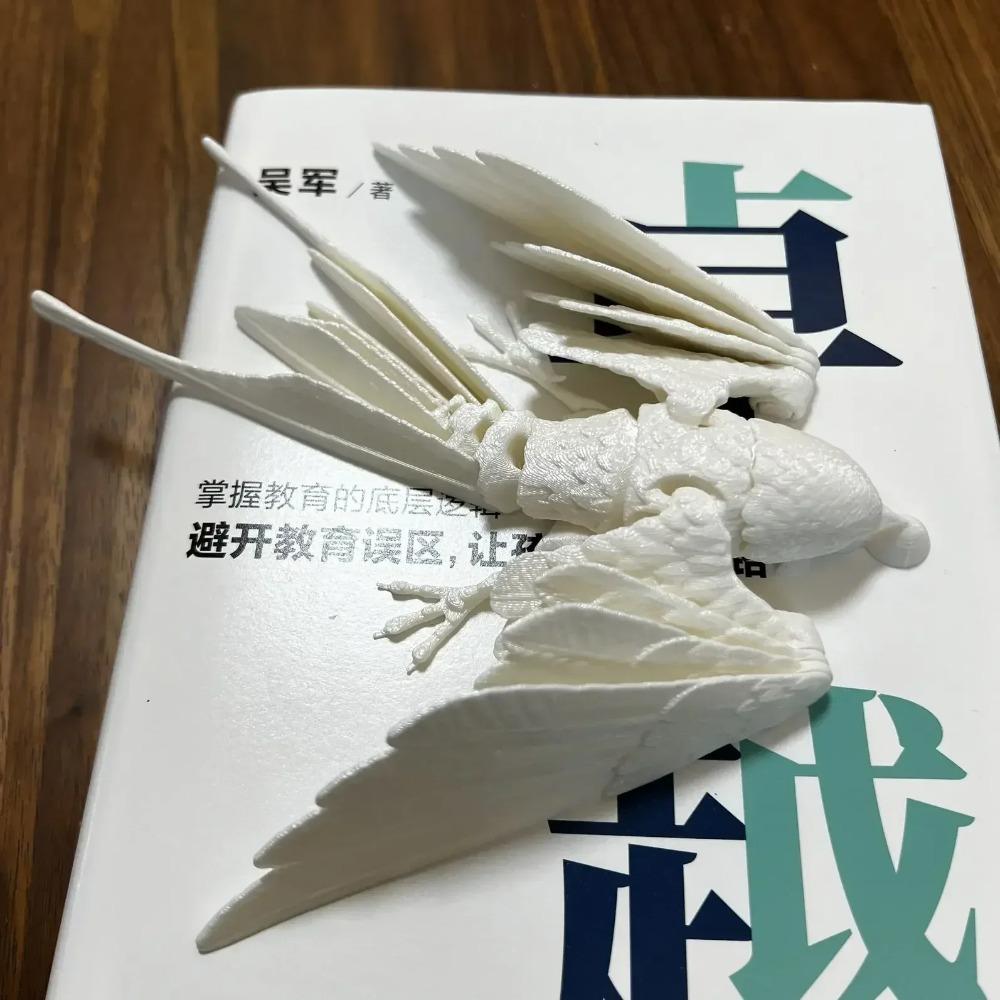 PLA 3D Printed Chameleon Model Multicolor Multi-jointed Chameleon Action Figure Movable Articulated Animal Figurine