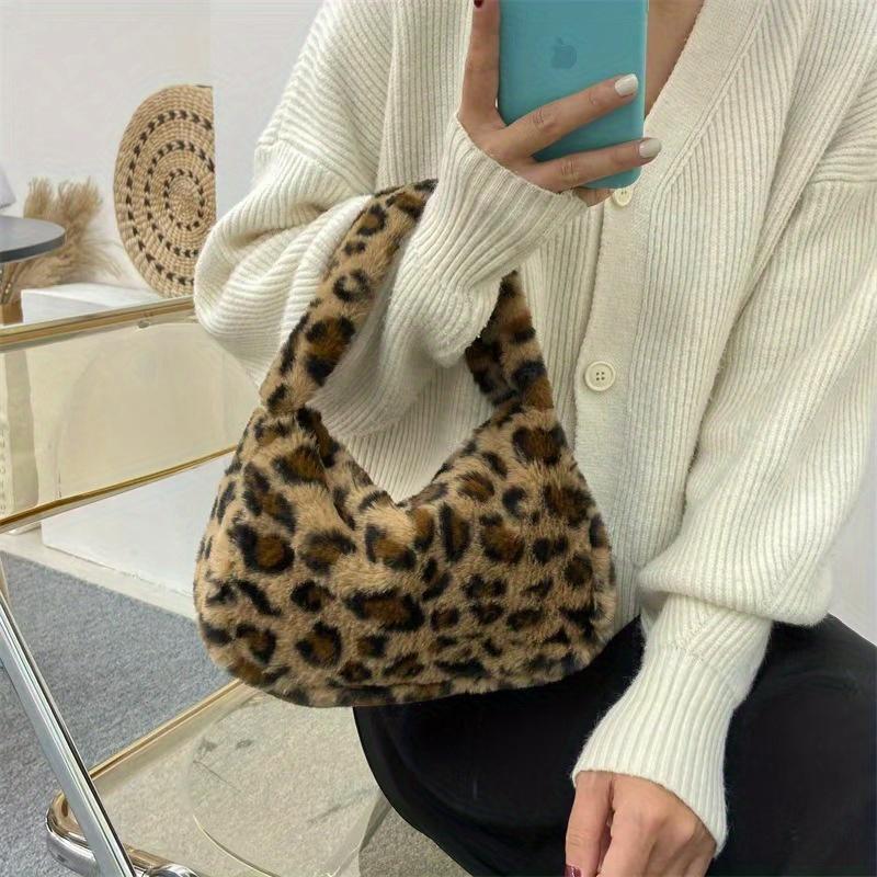 Handbag, Chic Lightweight, Shoulder Purse with Zip Closure, Y2K Style, Perfect for Valentine's Day
