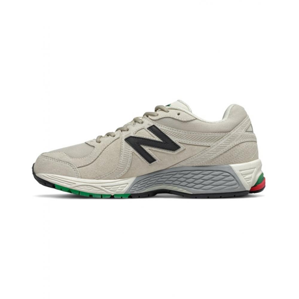 New Balance 860
