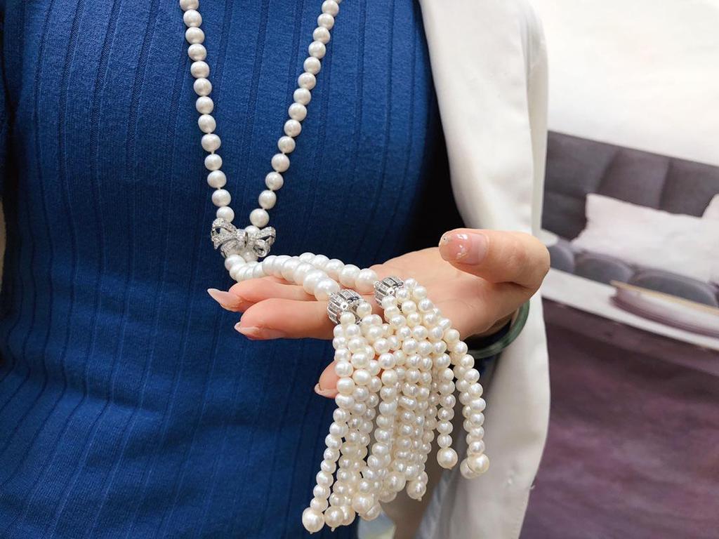 Elegant Light Luxury Natural Pearl Tassel Necklace for Women - Versatile White Sweater Chain, Autumn/Winter New Arrival