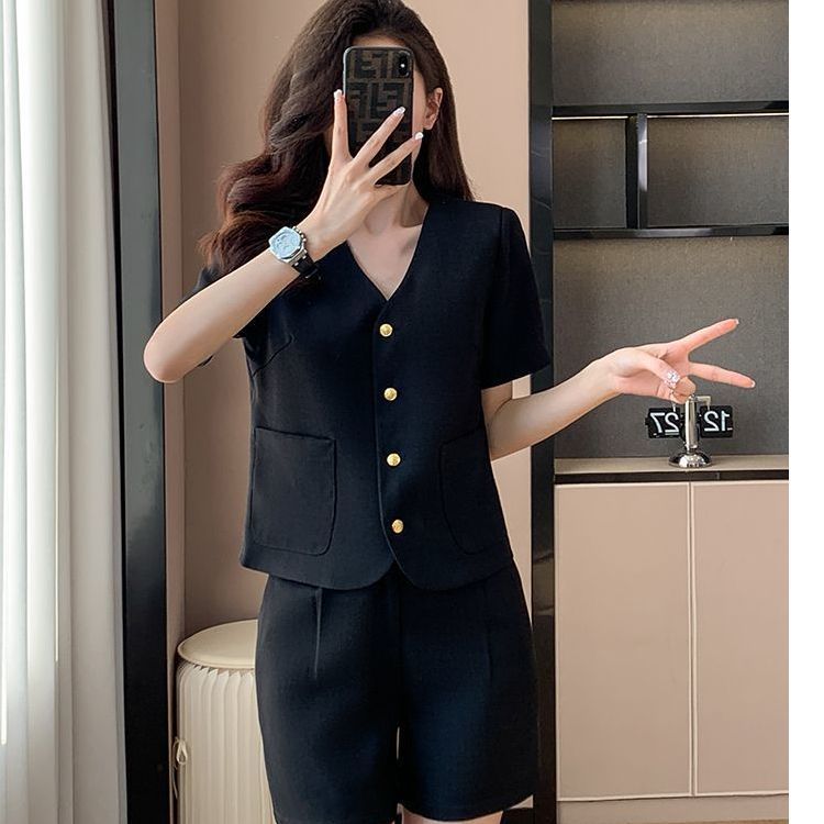 

Temperament Small Fragrant Style Suit Short-sleeved Suit Women s Summer Fashion Wear Jacket Shorts Two Pieces 3XL чорний