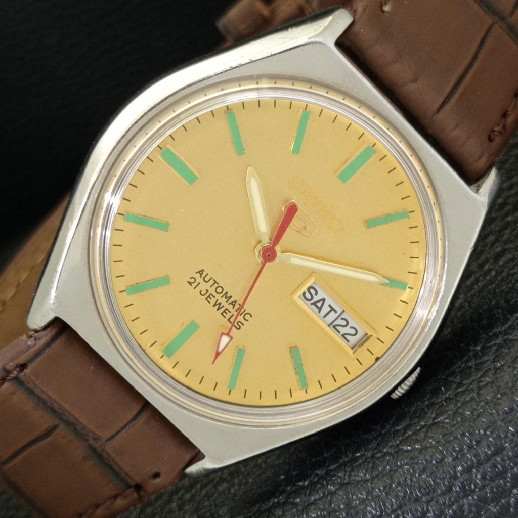 

ВИНТАЖНЫЕ МУЖСКИЕ ЧАСЫ SEIKO 5 AUTOMATIC 6319A ЯПОНИЯ ЗОЛОТИСТОГО ЦВЕТА ЦИФЕРБЛАТ a701905-5 R207-a701905