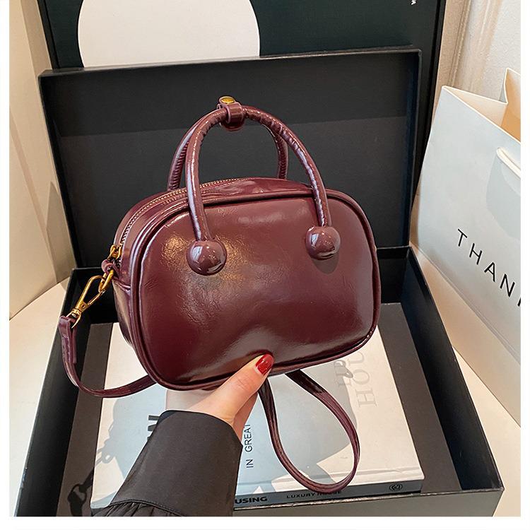 Summer 2025 Women's Fashionable Versatile High-End Small Handbag & Crossbody