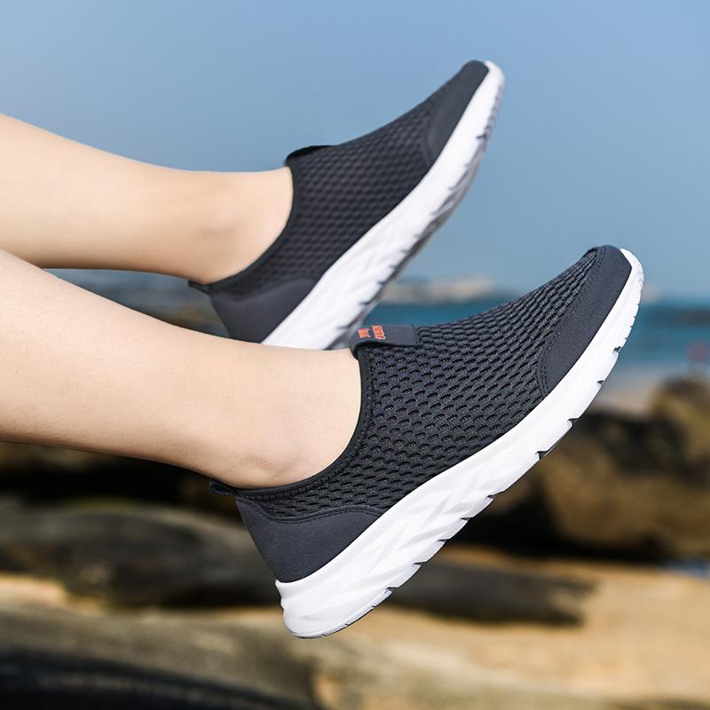 Summer Ultra-Lightweight Men's Large-Size Casual Sports Shoes, EVA Lightweight Running Shoes