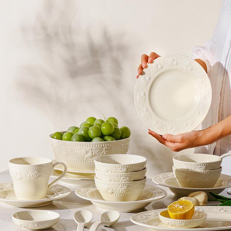 Cream Style Ceramic Dinnerware