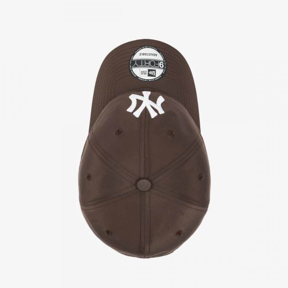 New Era Mlb New York Yankees Nylon Metal Unstructured Ballcap Chocolate 14561849