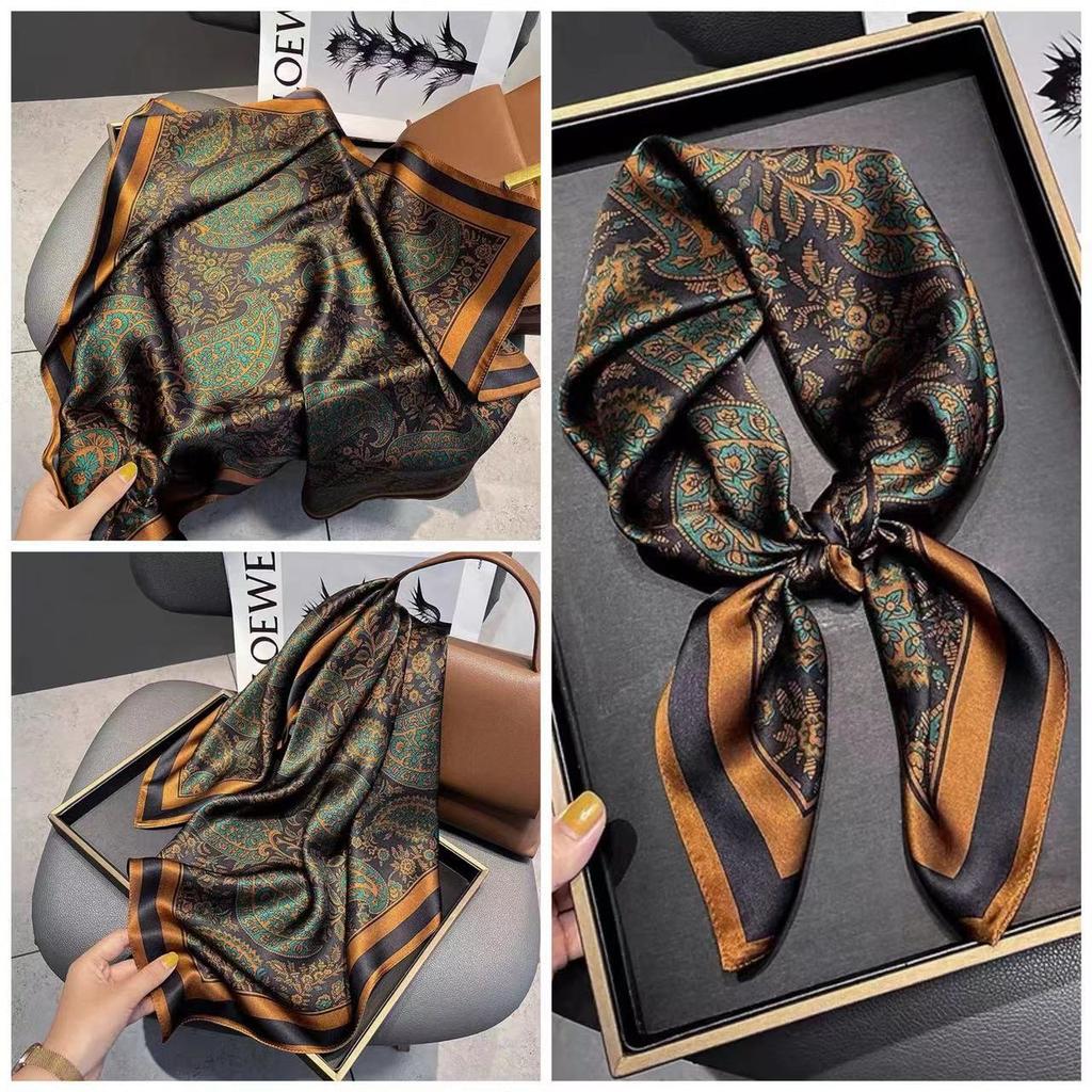 Eleganti Foulard di Seta da Donna Con Centinaia di Camicie, Assistenti di Volo, Decorazione Professionale, Protezione del Collo, Foulard, 70 Foulard Quadrati Piccoli.