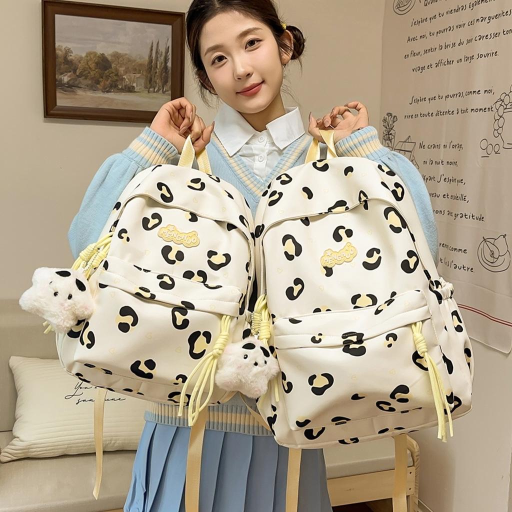 Schoolbag spring new milk whirring cute sweet girl travel backpack Korean ins college wind polka dot light backpack