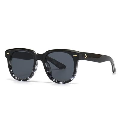 Popular Square Sunglasses with Rice Nails European American Street Photography Ins Fashion Trendy Model