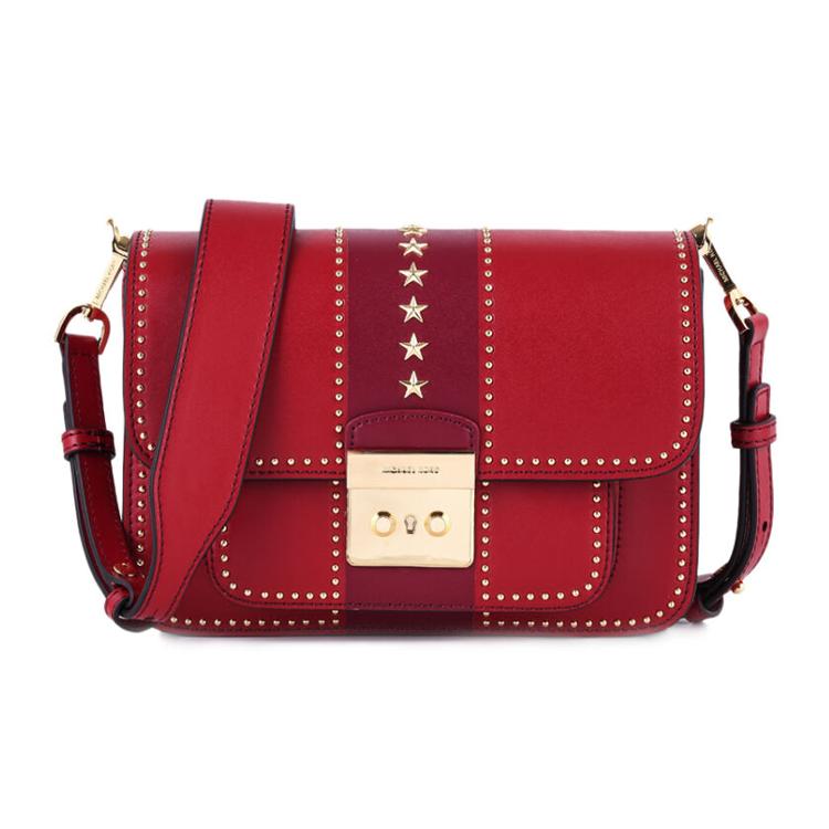 

Новая коллекция сумок MICHAEL KORS MICHAEL KORS Sloan Сумка на плечо из коровьей кожи Женская Красная 30F8GS9L3Y-MAROON-OXBLD 22.1*6.1*16.0CM