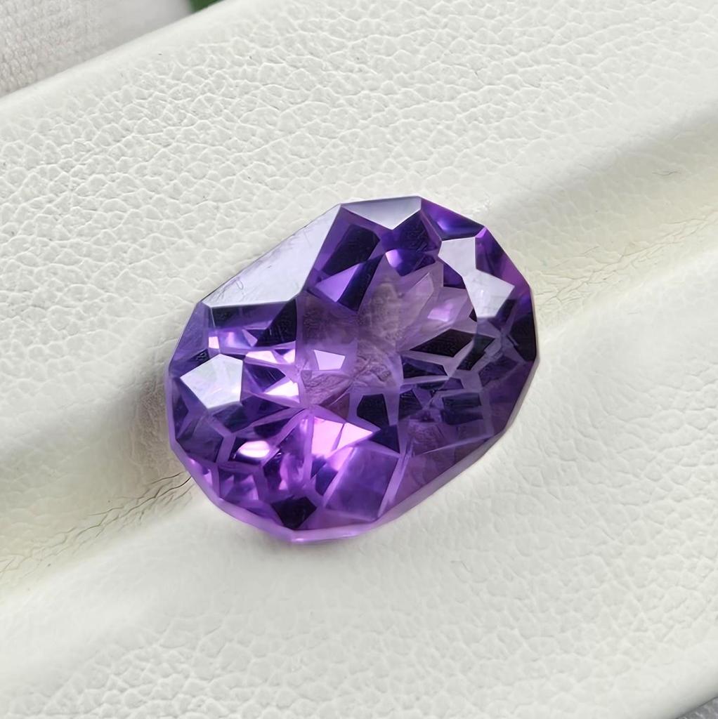 Natural Amethyst Oval Shape Cut Stone Loose Gemstone For Making Jewelry 7 Ct. 13X10X7 Mm