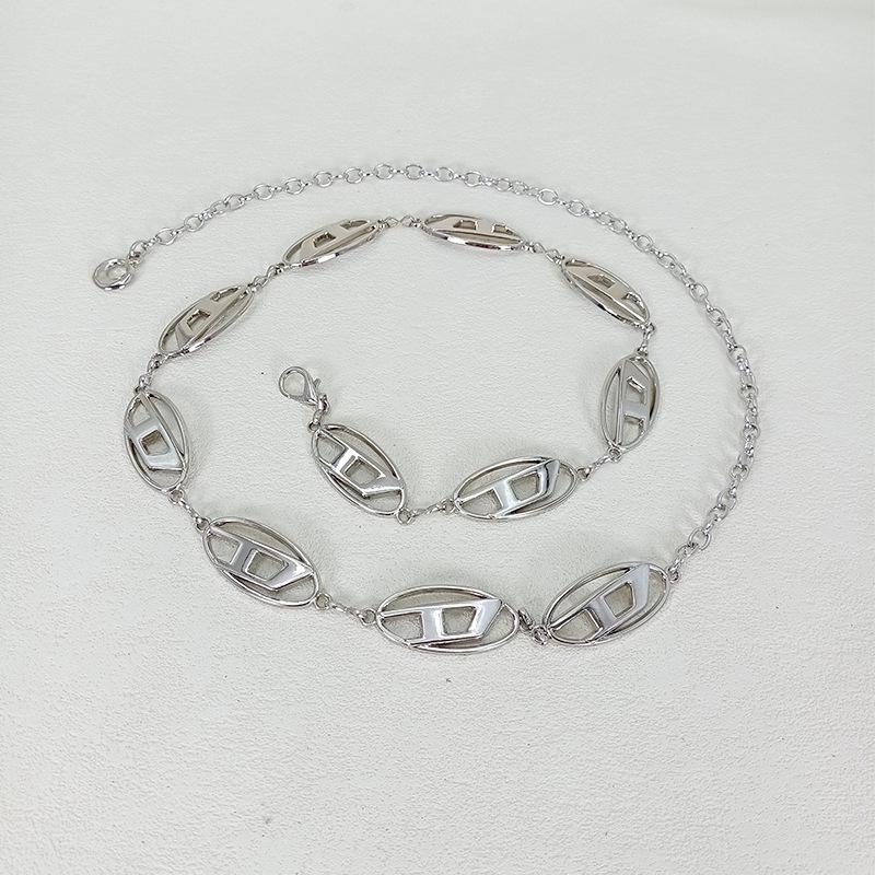 

Женский серебряный пояс-цепочка для платьев и свитеров