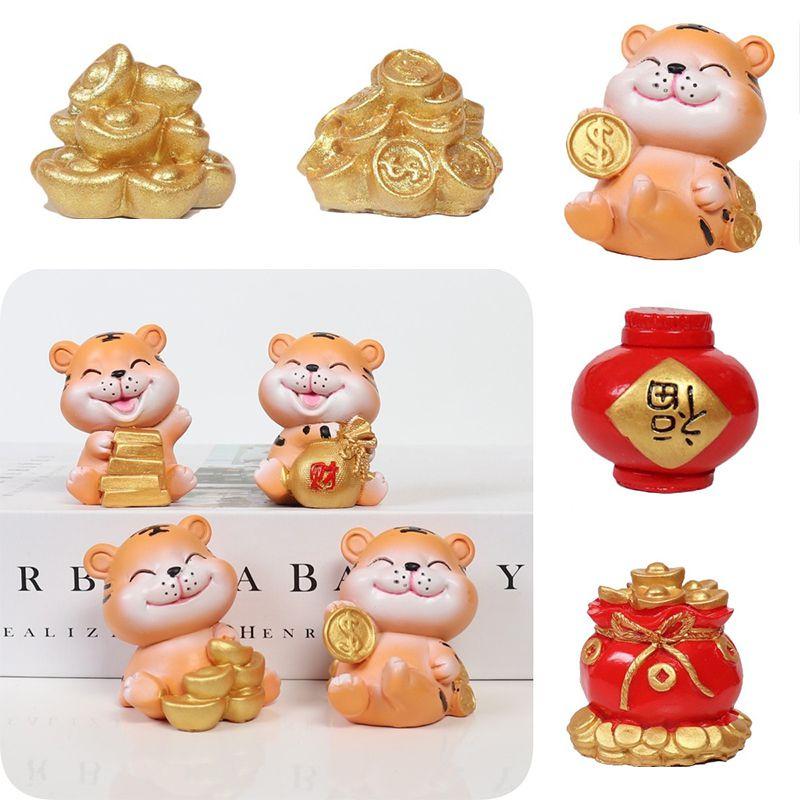 2022 Cny Chinese New Year Home Decorative Tiger Figurines With Creative Resin Design