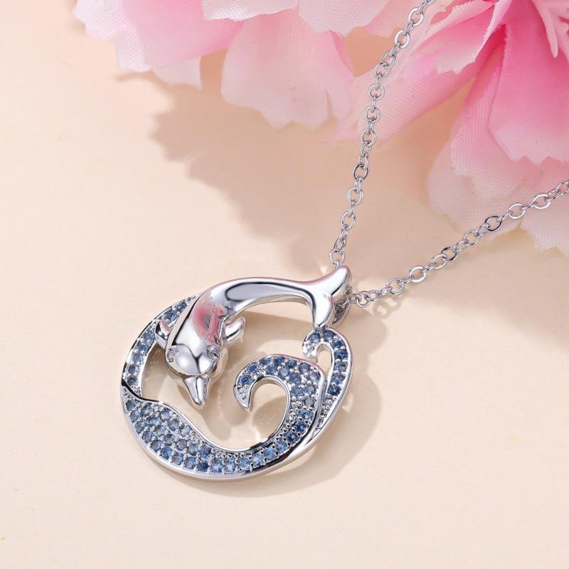 Popular Women's Simple Versatile Palladium White K Sea Blue Diamond Dolphin Wave Necklace