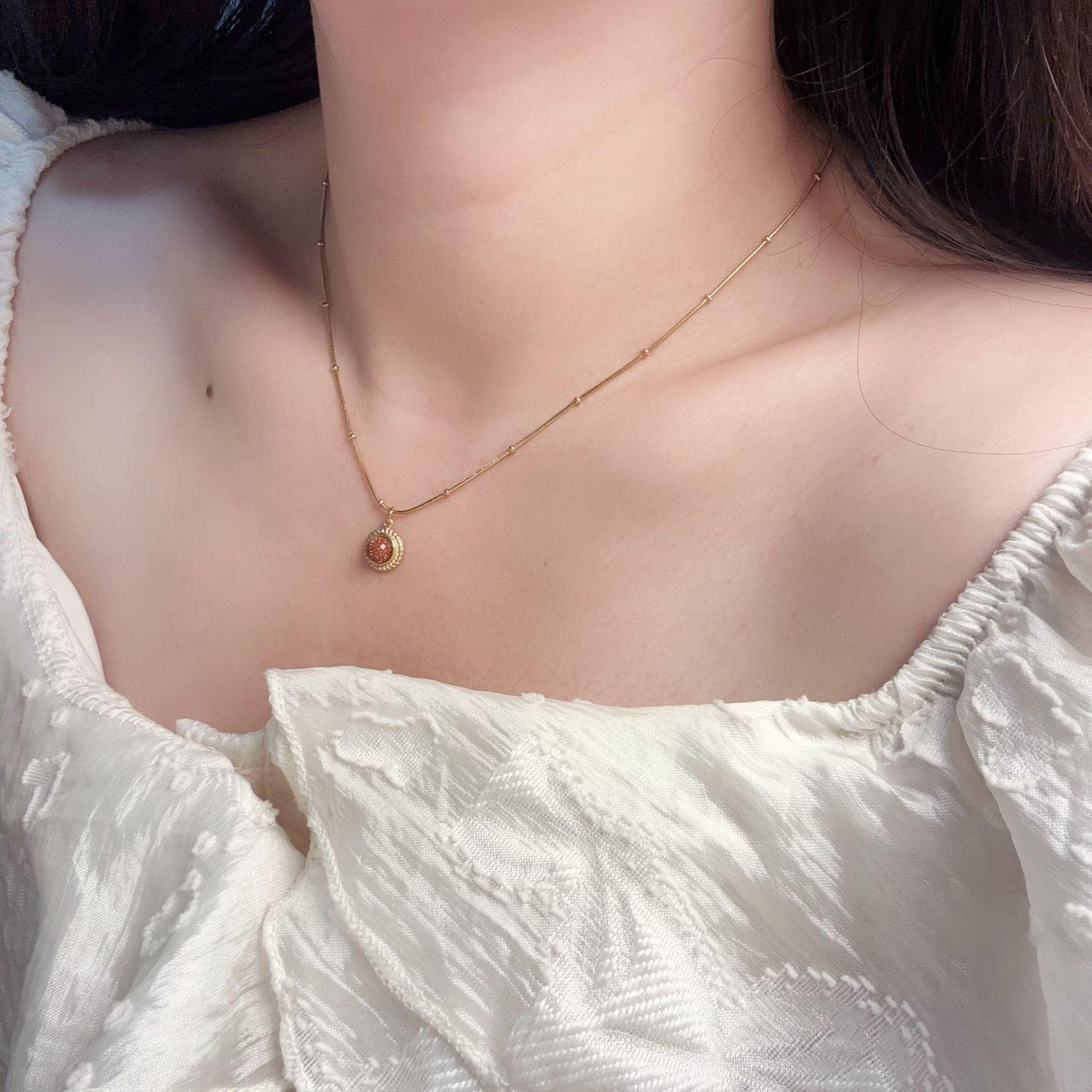 Французское этническое ожерелье из красного агата: Ретро, Универсальная Роскошь