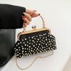 Kunstparel Diamant Ingelegd Schoudertas Metalen Ketting Messenger Bag Dames Banket Schelp Tas Mode Avond Clutch Handtas KTY